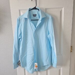 Van Heusen Light Blue Men's Dress Shirt